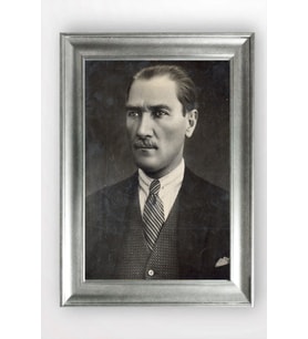 Gümüş Çerçeveli Atatürk Tablo a700