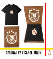Galatasaray Lisanslı 5 Yıldız Büyük Logolu Siyah T-Shirt 26 Şampiyonluk Ahşap Kutulu E251402