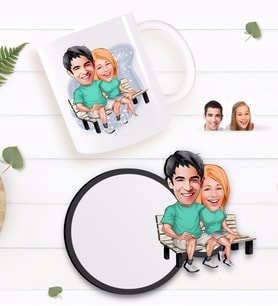 BK Gift Kişiye Özel Sevgililer Karikatürlü Beyaz Kupa ve Ahşap Bardak Altlığı Hediye Seti-55