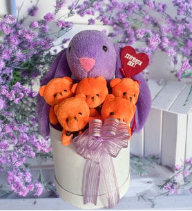 Solemia Premium Hediye Kutusunda  45 cm Bunny Tavşan ve 5 Adet Turuncu Peluş Ayıcık Buketi