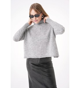 Chuba Kadın Yumuşak Dokulu Oversize Balıkçı Yaka Triko Kazak Gri 25W3014
