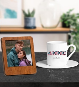 Kişiye Özel Anne Ve İsim Tasarımlı Türk Kahve Fincanı Ve Resimli Ahşap Çerçeve