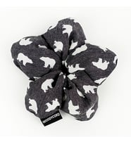 WoodyCord El Yapımı Gri Kutup Ayısı Desenli Pofuduk Scrunchie Toka