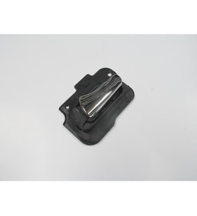 OPEL VECTRA- B- 96/99; ARKA KAPI İÇ AÇMA KOLU SOL SİYAH (ELCEĞİ NİKELAJLI) (TYG) 136715 735-3054