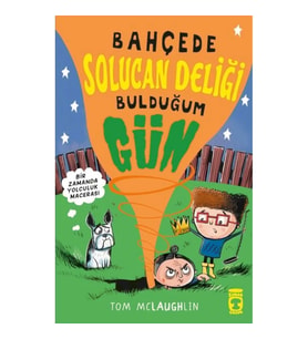 Bahçede Solucan Deliği Bulduğum Gün