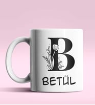 Kişiye Özel B Harfi Romantik Tasarım Beyaz Renk Kupa