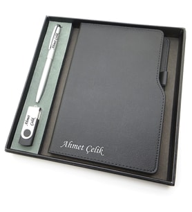 Signator® Codex  N238 Kişiye Özel Defterli Set - Scrikss İsme Özel Gümüş Kalem + İsme Özel Siyah Defter + İsme Özel 32 GB Usb Bellek  İsme Özel Kutusunda Hediyelik Set (Karışık)