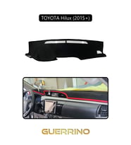 TOYOTA Hilux (2015+)TORPİDO KORUMA HALISI SİYAH KENAR