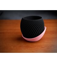 3D Baskı Küre Saksı - Kafes Dokulu İki Parçalı Dekoratif Saksı - Siyah-Pembe