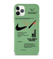 Apple iPhone 11 Pro Max Uyumlu Lansman Kılıf Sneakers Tasarımlı Altı Kapalı İçi Kadife Kaplı  Kapak (Şeffaf)