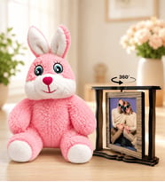 Kişiye Özel 2 Fotoğraflı Dönen Ahşap Çerçeve ve Peluş Pembe Tavşan Hediye Seti