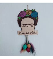 Frida Kahlo Ahşap Duvar Süsü Kuru Çiçek Süslemeli El Yapımı