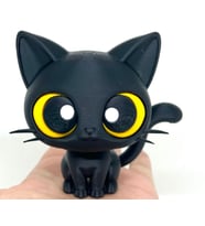 Büyük Gözlü Kara Kedi Figürü - Çok Renkli 3D Baskı - Dekoratif Minimalist Kedi Biblo