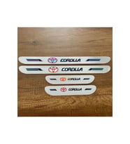 OTO KAPI EŞİĞİ AYNALI PİLEKSİ   COROLLA