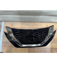Nissan Juke Ön Panjur 2019-2025 62310-6PA0A