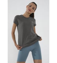 Tommy Life Basic Kısa Kol Standart Kalıp O Yaka Kadın T-Shirt Koyu Gri 97144