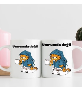 Umrumda Değil Tasarımlı Hediye Kupa Bardak