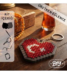 Etamina Türkiye Bayrak Figürlü Kanaviçe Anahtarlık Kiti