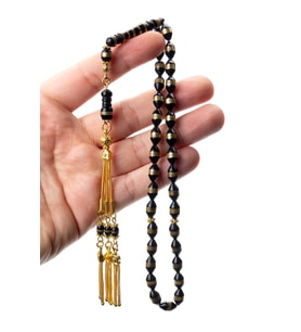 24k Altın Kaplama Gümüş Püsküllü 7x11mm Işlemeli Kuka Tesbih (Siyah)