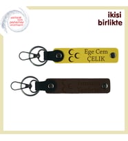 Vatan Temalı Aşk Hediyesi Üç Hilal, İsim Yazılı Deri Anahtarlık x2' li Set, Sarı-Kahve