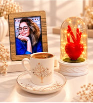 Kişiye Özel Fotoğraflı Hayat Ağacı Desenli Porselen Kahve Fincanı ve LED Kalpli Fanus