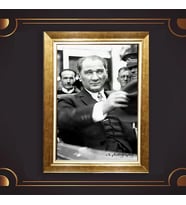 Altın Varaklı Çerçeveli Paspartulu Atatürk Tablo z5139 (Gold)