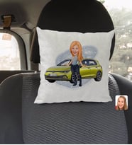 BK Gift Kişiye Özel Plakalı Kadın Volkswagen Golf Karikatürlü Kare Araç Koltuk Yastığı-2