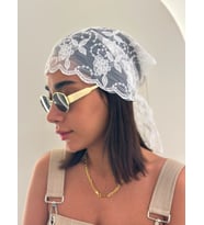 Yaprak Detaylı Dantel Bandana