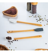 Porsima Mıen 3 Parça Mini Silikon Kaşık Spatula Fırça - Yanmaz Yapışmaz Hazırlık Seti - 23 cm