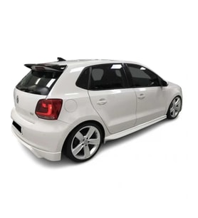 Volkswagen Polo (2010 - 2017) Arası Aero Yan Marşpiyel Seti (Plastik)