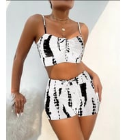 Kadın Büzgü Detay Askılı Crop Mini Tayt Ikili Takım