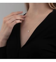 Kişiye Özel 925 Ayar Gümüş Zarif Minimalist Pati Detaylı İsim Kolye