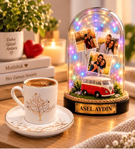 Kişiye Özel 3 Fotoğraflı Yazılı Renkli LED Işıklı Vosvoslu Fanus ve Hayat Ağacı Kahve Fincanı