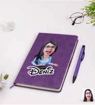BK Gift Kişiye Özel Kadın Patron Karikatürlü Mor Termo Deri Defter Kalem Seti Model 5