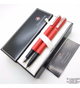 Sheaffer Award Kırmızı Dolma Kalem + Roller Kalem  İsme Özel Kalem