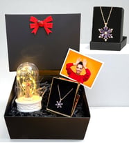 Kişiye Özel Premium Hediye Seti - Kişiye Özel Lotus Kolyeli Fotoğraflı Hediye Kutusu (Model 7)