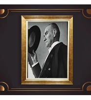 Altın Varaklı Çerçeveli Paspartulu Atatürk Tablo TR0847 (Gold)