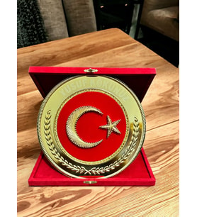 Kişiye Özel İsim Baskılı Ay Yıldız Türk Bayrağı İşlemeli Filografi Tabak Takım