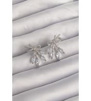 Pirinç Gümüş Renk Zirkon Taşlı Fiyonk Küpe (Karışık)