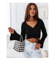 KADIN SİYAH BAĞCIKLI V YAKA FİTİL DESEN CROP BLUZ