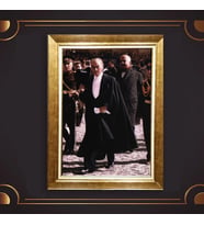 Altın Varaklı Çerçeveli Paspartulu Atatürk Tablo z4737 (Gold)