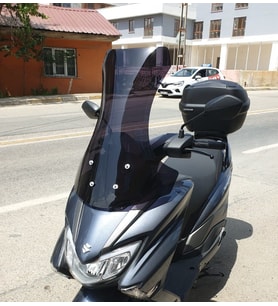 MOTOCAM Suzuki Burgman Street EX 125 Ön Cam 2023-2026 Model 62cm Siyah Renkli 4mm