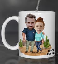 Kişiye Özel Fotoğraflı Karikatür Sevgili Çift 4 Tasarımlı Kupa Bardak