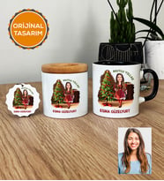 Kişiye Özel Karikatürlü Yılbaşı Hediyesi Hediye Seti Kupa Bardak, Kalemlik, Anahtarlık Noel Anneye Hediye (Siyah)