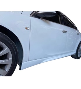 🚘 Opel Insignia OPC Yan Marşpiyel – Sportif Plastik Gövde Kiti  Dayanıklı Malzeme (Standart)