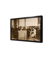 Atatürk Sınıfta Ders Dinlerken Çerçeveli Mdf Tablo