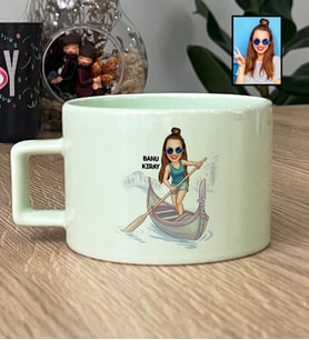 Kişiye Özel Karikatürlü Venedik Aşığı Arkadaşa Hediye Lüks Pastel Fincan Doğum Günü Hediyesi