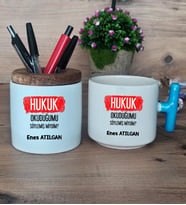  Hukuk Okuduğumu Söylemiş Miydim  Hediye Sepeti Kupa Bardak T Kulplu, Kalemlik Hediyeleri Hukuk Öğrencisine Hediye (Model 3)