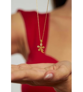 Zirkon Taşlı Gold Beş Yapraklı Yonca Gümüş Kolye
