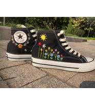 Renkli Çiçek Desenli Özel Nakışlı Convers Model Siyah Sneaker